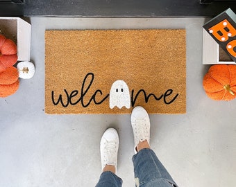 Halloween Doormat, Ghost Welcome Mat, Halloween Decor Outdoor, Boo Doormat, Halloween Decor, Funny Door Mats, Funny Halloween Doormat