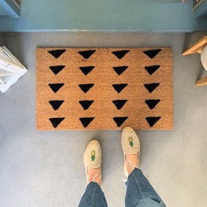 Mudcloth Triangle Door Mat /Pattern Doormat / Abstract Shapes /Housewarming Doormat / Modern Welcome Mat / Summer Doormat / Boho Doormat