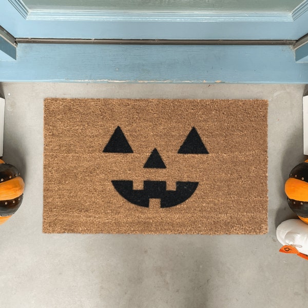 Halloween Doormat, Pumpkin Doormat, Fall Doormat, Jack O Lantern, Front door décor, Funny door mat, Doormat Cute, Doormat personalized, Coir