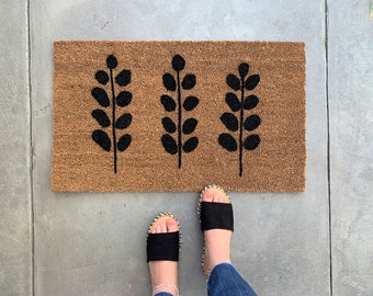 Modern Leaf Doormat, Plant Doormat, Housewarming Doormat Gift, Modern Decor, Summer Doormat, Unique Doormat, Outdoor Welcome Mat, Boho Rugs