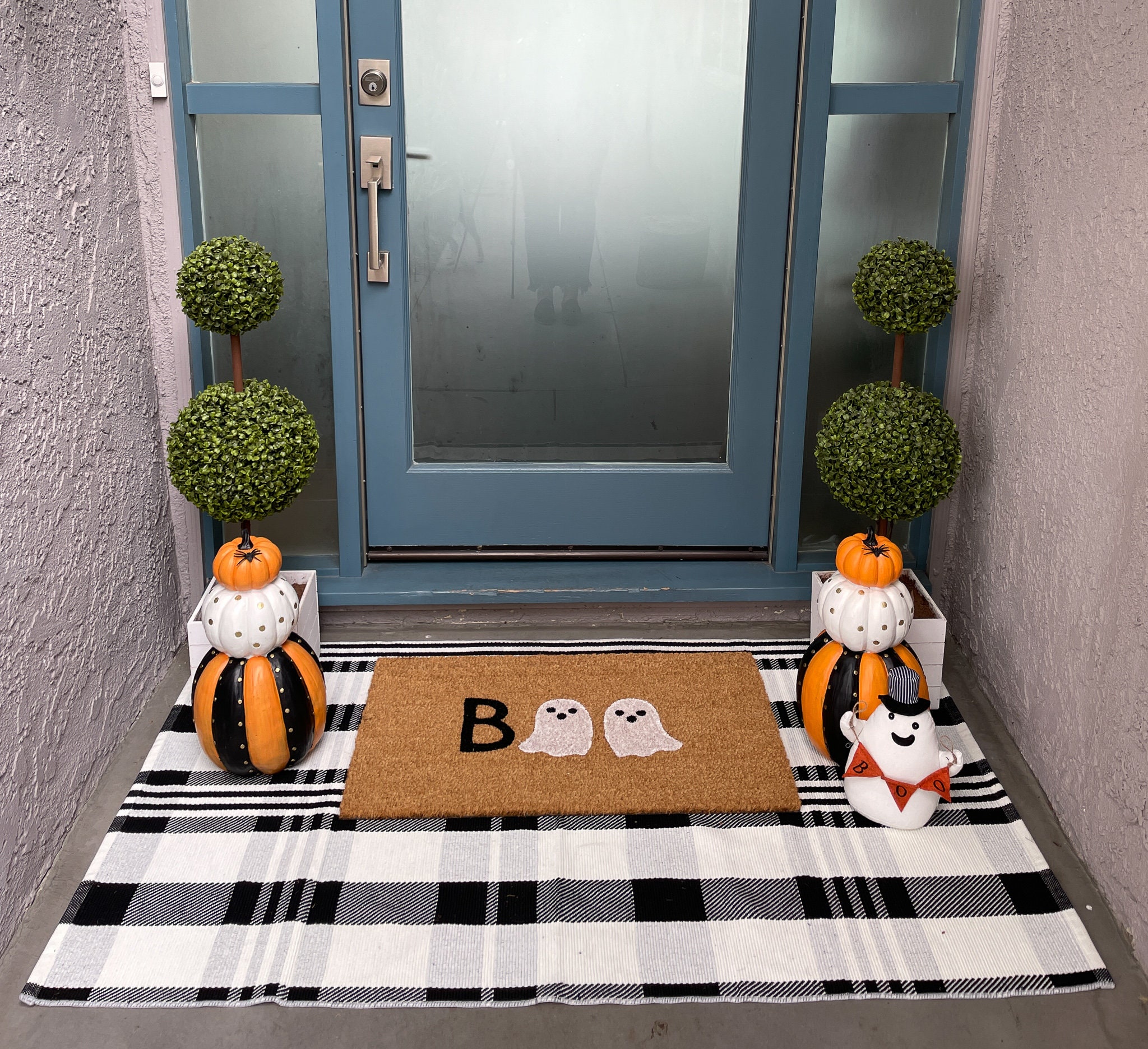 Discover Halloween Front Door mat, Ghost Doormat