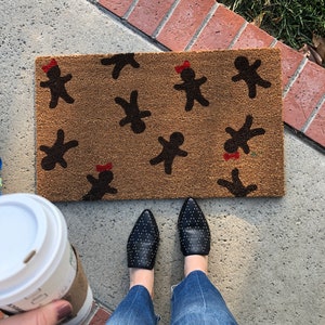 Gingerbread Decor, Christmas Doormat, Holiday Welcome Mat, Gingerbread ...
