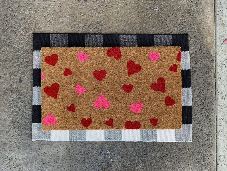 Heart pattern doormat / Custom Doormat / Valentines Doormat / Etsy