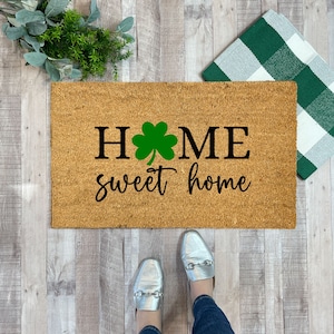 Shamrock Doormat, Home Sweet Home, Irish Decor for porch, St. Patrick’s Day Door mat, Spring Doormat, Green Rug for Entryway, Irish GIft