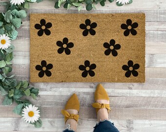 Daisy Pattern Doormat, Floral Coir Welcome Mat, Large Retro Flower Doormat, Summer Front Door Decor, Spring Porch Decor