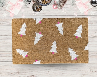 Pink Christmas Tree doormat, Outdoor welcome mat, Christmas Decor for porch, Pink Doormat, Christmas Doormat, Porch Decor Pink, Holiday Rug