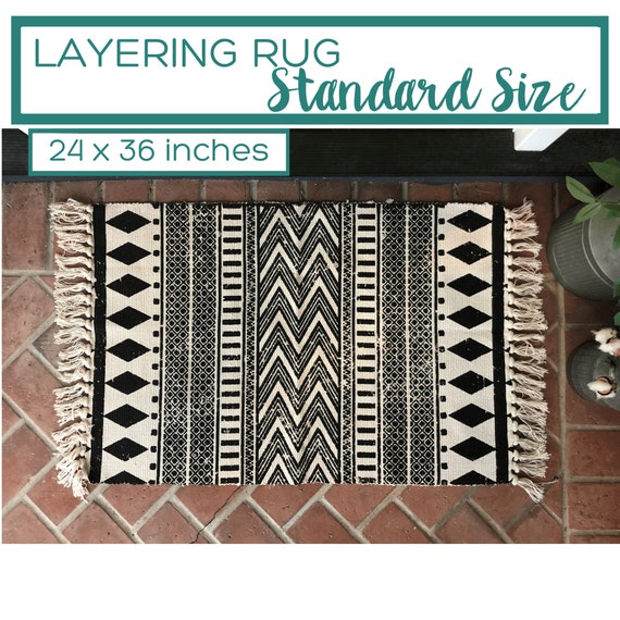 Black and White Pattern Area Rug / Doormat Layering Rug / Aztec Rug /  Modern Doormat / Outdoor Entry Rug / Front Porch / Boho Area Rug 