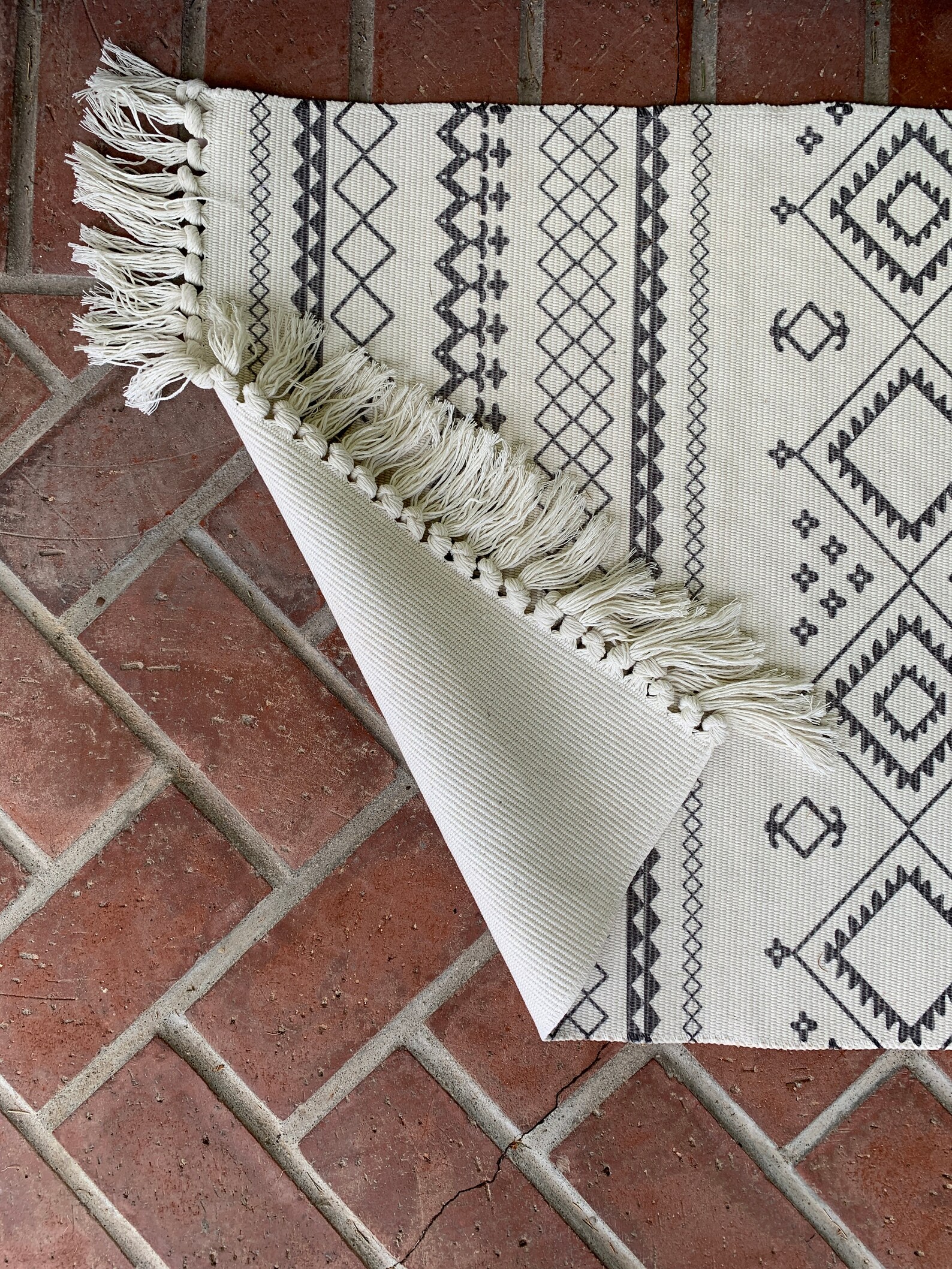 Grey and White Pattern Rug / Doormat Rug / Aztec Rug / Modern Etsy