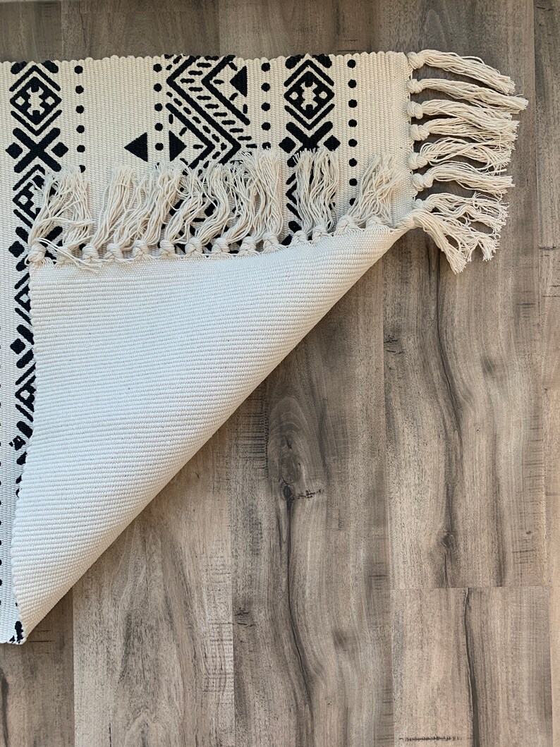 Black and White Accent Rug / Boho Area Rug / Doormat Layer Rug Etsy
