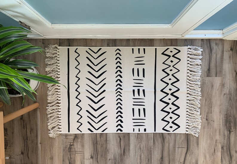 Boho Area Rug, Black and White Pattern Rug, Doormat Layering Rug, Aztec ...