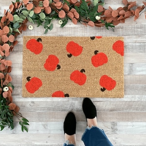 Pumpkin Doormat, Thanksgiving Doormat, Fall Door Decor, Halloween Door Mat, Fall Doormat, Front Porch Decor, Custom Doormat, Entryway Rug