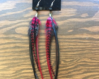 Red Feather Earrings / Short red Feathers / BOHO Jewelry / Surgical steel Ear Hook / red Grizzly Feathers