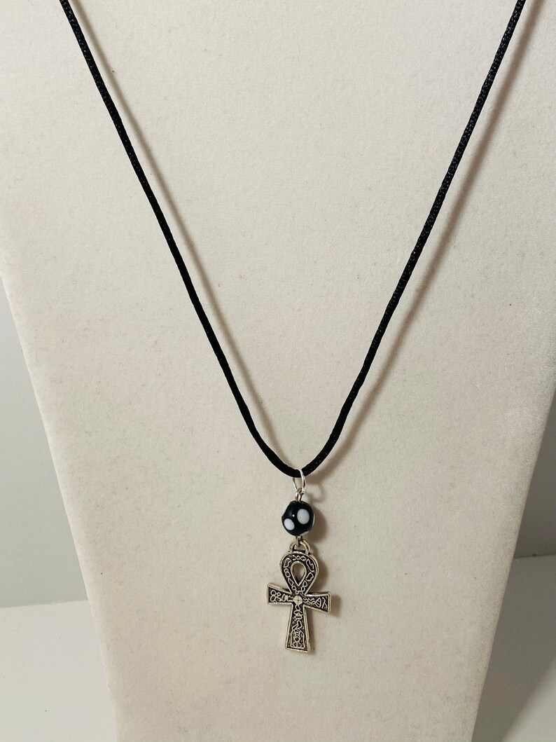 Ahnk evil eye contadiodjo necklace