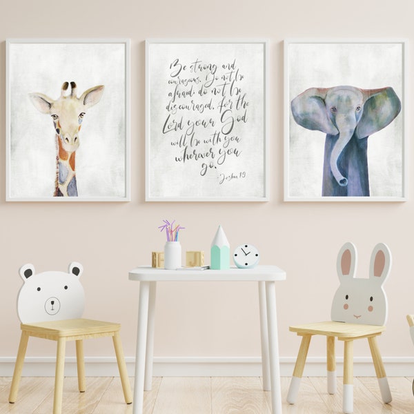 Safari Nursery Decor Joshua 1 9 Bible Verse Wall Decor Sii forte e coraggioso Download digitale Kids Room Art Set di 3 stampe d'arte sala giochi