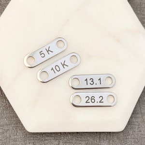 Distance Shoe Tags For Athlete Runners Half Marathon 13.1 26.2 5K 10K Cross Country Running Gift For Men Women Ladies Unisex Shoelace UK