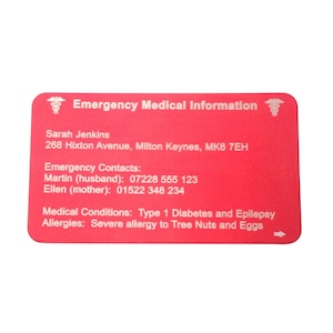 Cartões de carteira de metal personalizados Presente personalizado para identificação de alerta médico Cartão ICE personalizado Emergência Alergia Diabetes Medicamentos Alumínio Reino Unido