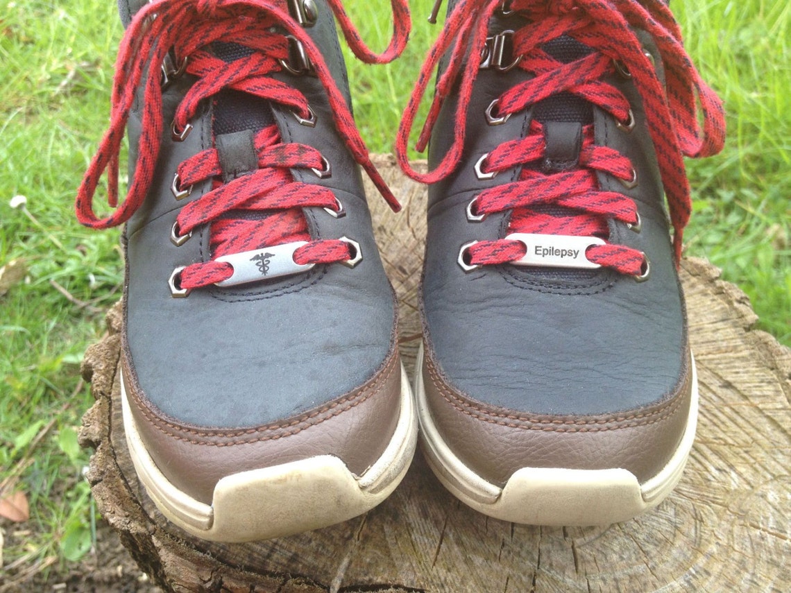 Medical Alert Shoe Tags Custom Engraved Id Tag Laces Shoes Etsy Canada