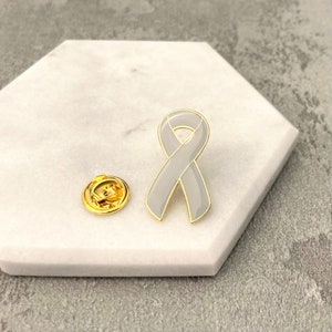 Weisse Weiße Schleife Pin Gegen häusliche Gewalt  Anstecker Anstecknadel Button 