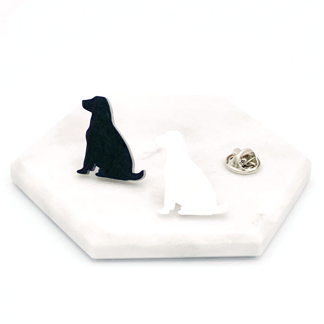 Labrador Pin Badge: Black or White Acrylic Dog Pin - Etsy
