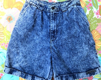 Jordache Denim Shorts Size 8 /28", Acid Wash Long Shorts, High-Waisted 90s Fashion!