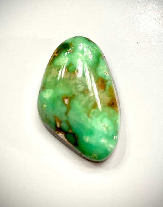 Carico Lake Turquoise Natural Gem Faustite Lime Green Cabochon