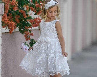 Girls dress,lace flower girl dress,girls lace dress,white lace dress,rustic flower girl dress,birthday dress,Easter dress, baby dress. 169