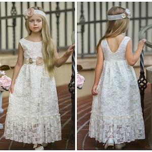 SALE Ivory flower girl dress,girl lace dress,country flower girl,Rustic flower girl dress,Bohemian Flower girl dress,Flower girl dresses 186