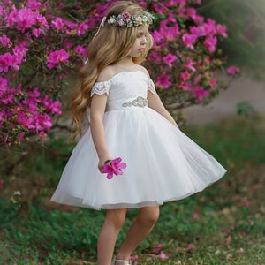 White Lace flower girl dress, Tulle Lace Flower Girl Dress, First Communion Dress, Boho Flower girl dresses,Rustic Flower Girl Dress. 98