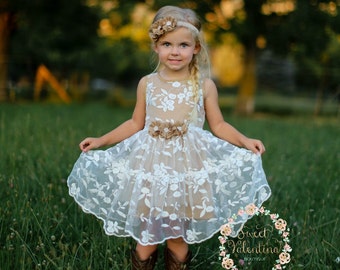 rustic wedding flower girl