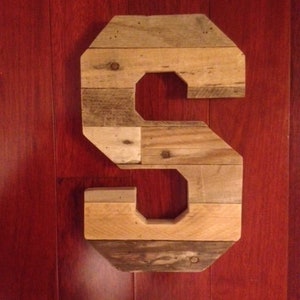 10&quot; Reclaimed Wood Letter: Rustic Farmhouse Wall Decor
