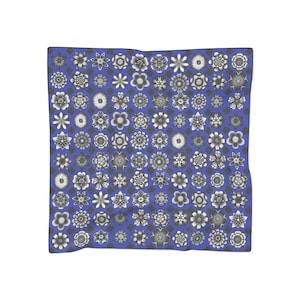 Blauwe polysjaal met bloemenpatroon | Sjaal met geometrische bloemenprint