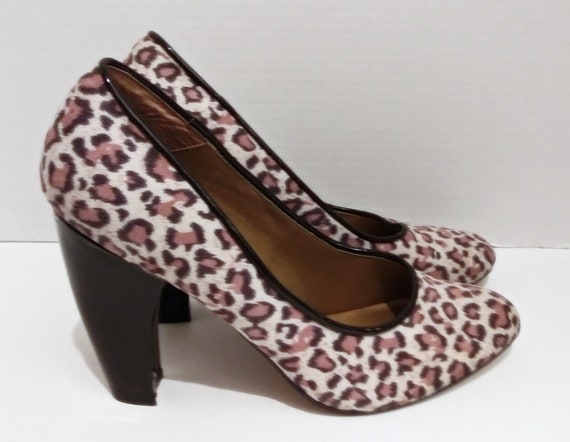 womens leopard print heels