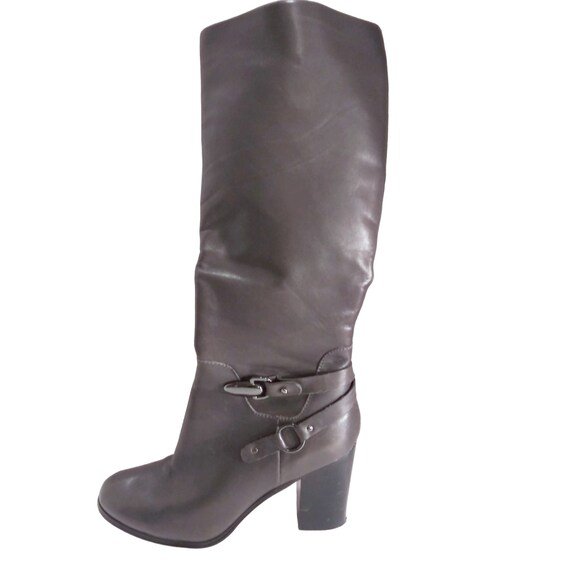 Gray Leather Knee High Boots, Size 10M Boots, Gif… - image 1