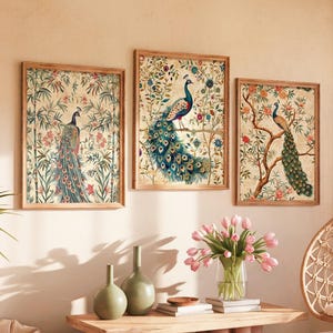 Conjunto de estampas florais de pavão: decoração de parede em estilo indiano tradicional