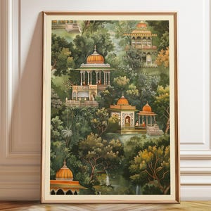 Könnte beinhalten: Ein gerahmter Wandkunstdruck, der eine dichte, üppige Waldlandschaft mit mehreren verzierten Gebäuden zeigt, die von orangefarbenen Kuppeln gekrönt sind. Die Szene umfasst verschiedene architektonische Ebenen inmitten von grünen Bäumen.