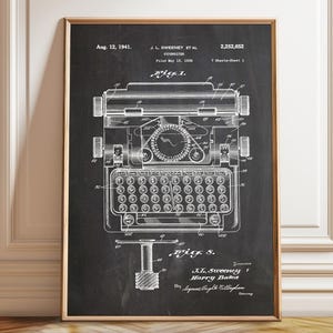 Typewriter Patent Print: Vintage Office Wall Art - Writer&#39;s Gift
