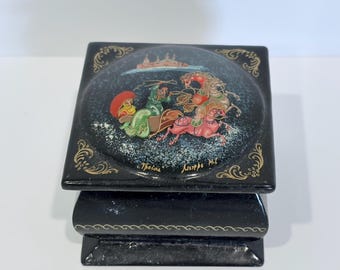 Vintage Trinket Box - Made in Russia