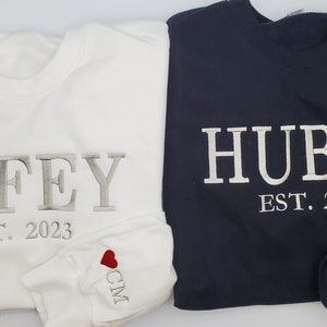 Wifey Sweatshirt, Hubby Sweatshirt, Gift for Fiancee, Wedding Gift, Wrist embroidery, Husband and Wife Gift,Matching Couple, Valentines