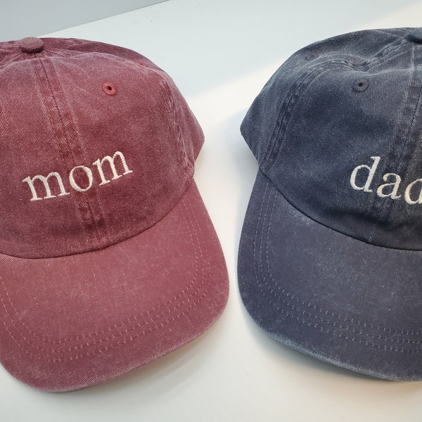 Mom and Dad Baseball Caps, Pregnancy Announcement Hats, Set of 2 Pigment dyed Vintage Style Caps,Baby Shower Gift, Mom Dad to Be, dad hat