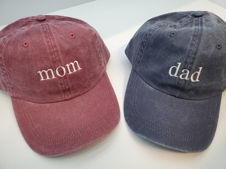 Mom Hat, Dad Hat, New Parents, Baby Shower Gift, Baby Reveal, Ultrasound Picture Prop, Best Seller, Etsy Pick ,Trending New Mom Gift, Trending New Dad Gift, Trending Baby Reveal Gift