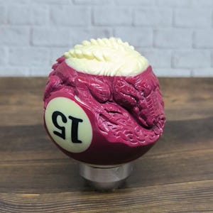 Crocodile Alligator Gear Shift Shifter Knob Handle Transmission from Billiard Ball Number 15 Hand Carved (Thread 12x1,25)