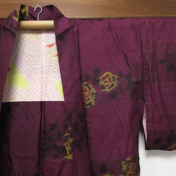 Haori kimono jacket / Vintage japanese silk haori jacket / No 22011291