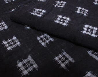 Vintage Japanese indigo fabric / Aizome / Kasuri / Japanese ikat design / No.25081915