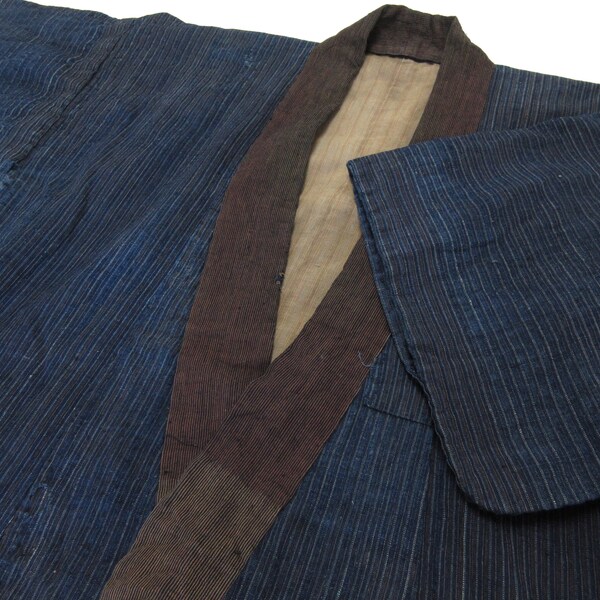 Vintage japanese indigo boro kimono / Aizome / Ranru / Reversible / Noragi / Shima / No 2206274