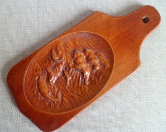 Carved Wooden Cutting Board "Bear's Fishing". Size: length 12 1/4 inch (31 cm), width 5 1/4 inch (13.5 cm), thickness 5/8 inch (1.5 cm)