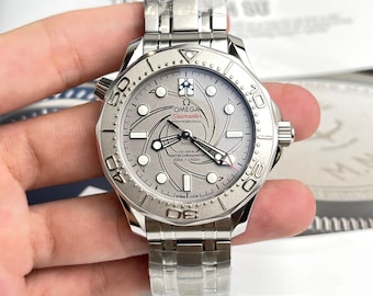 Omega Seamaster Men's Super Swiss Watch Gray Dial Swirl 42mm
