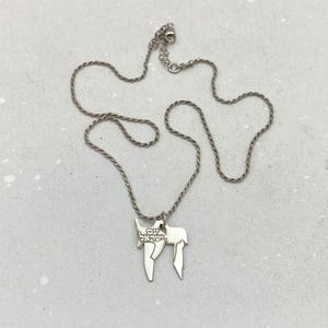 Chai Hebreeuwse zilveren hanger Am Israel Chai Israel Map