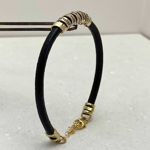 Men Jewish Jewelry Shema Israel Hebrew Blessing Engraved Leather Bracelet