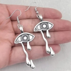 Cry Eyes Earrings