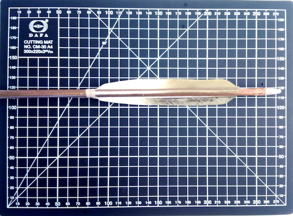 インテリア 弓 弓矢 セット売り 民芸品 民族 竹 弓道 孔雀 くじゃく羽×5本 お土産 竹製弓道矢：日本の長弓アーチェリーセット 4本（33⁄39インチ） - Etsy